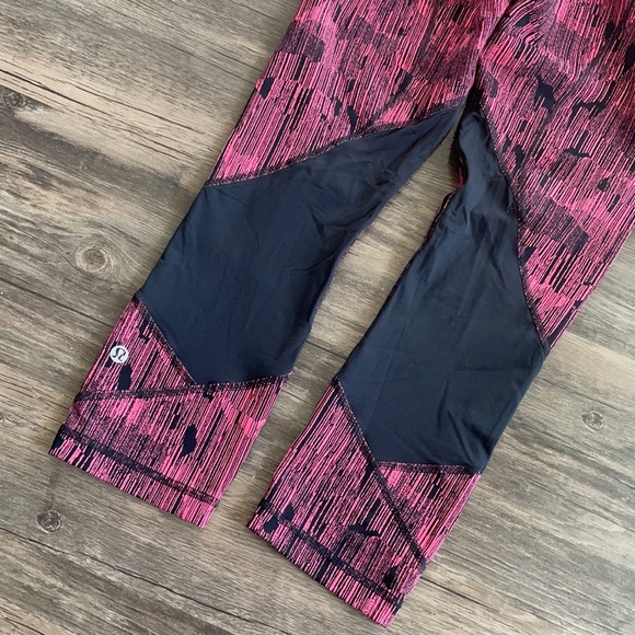 NWOT Lululemon Pace Rival Crops - Picture 6 of 11